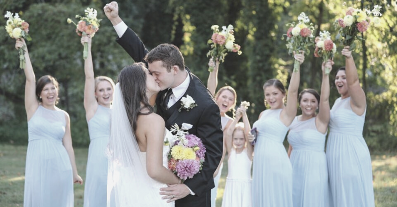 bride and groom kissing 